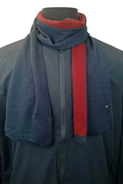 Navy/vinröd