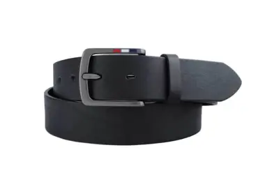 Svart läderbälte med elegant färgdetalj